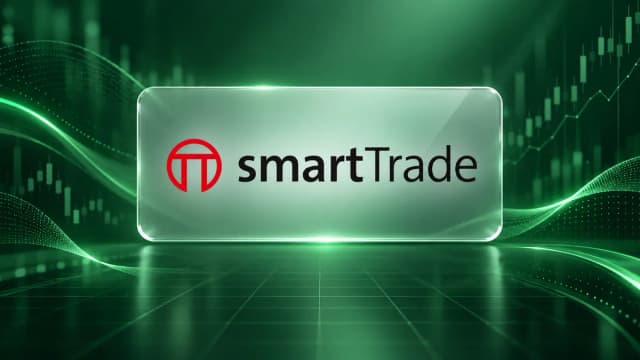 smartTrade logo on green background