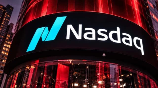 Image for article: Nasdaq 100 Price Action Forecast Recap: NAS100 Falls After Support Break