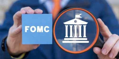 fmoc-review-on-a-strong-usd