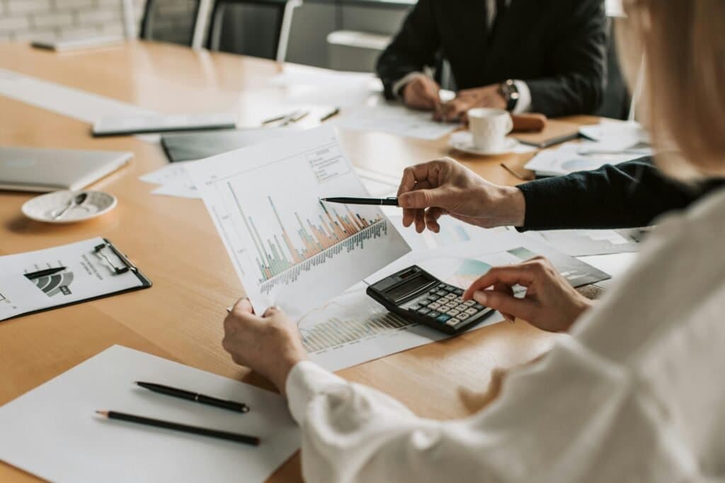Image for Why FX Brokers Struggle with Accurate Reporting | Broktinger