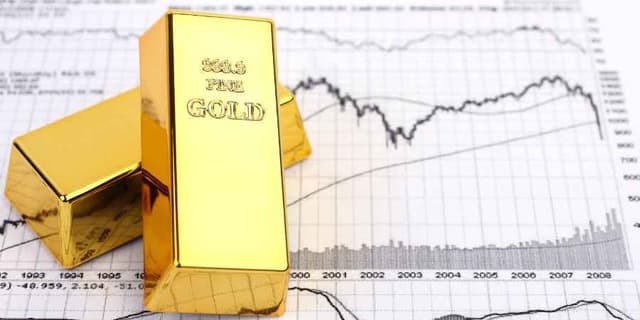 Image for article: Gold Awaits the Fed: Breakout or Breakdown? Here’s What to Watch