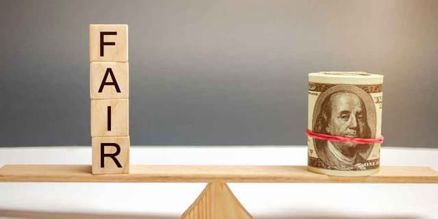 Image for article: Fair Value Gaps Explained: How Smart Money Leaves Footprints in the Market