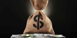 Thumbnail for The Dollar Stands Firm: How USD Strength Is Shaping the Euro and Pound