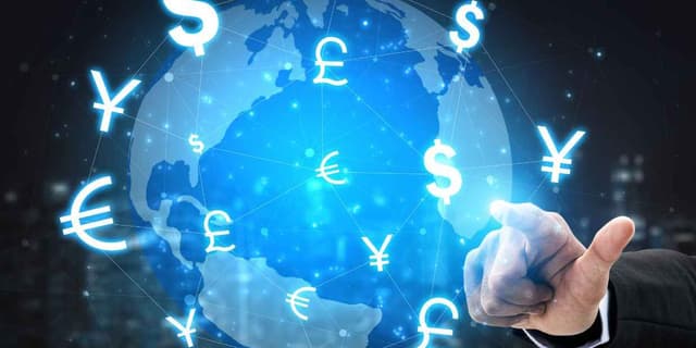 Image for article: Dollar on the Edge: Fed Rate Pause Sparks a Global Currency Tug-of-War