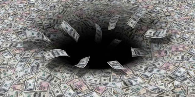 Image for article: USD Losing Its Grip: Greenback Stagflation and the Global Currencies Surge