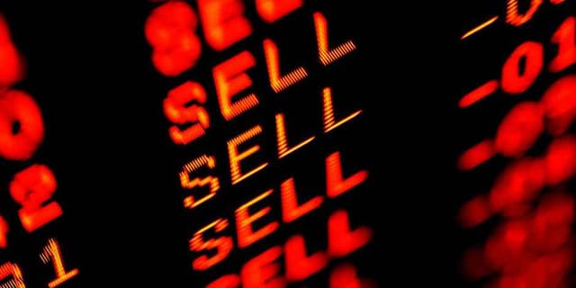 Image for article: USD Rebounds Amid Tariff Concerns and Tech Sell-Off