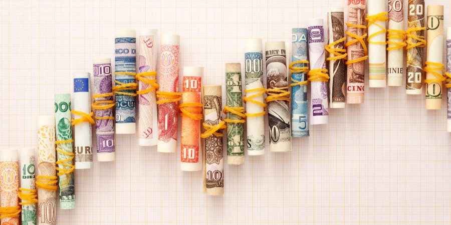 Navigating Currency Shifts: RBA's Policy and Global Market Trends