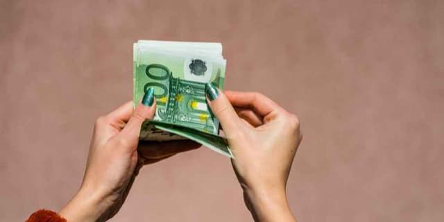 Image for article: Eurozone Inflation and German Consumer Trends