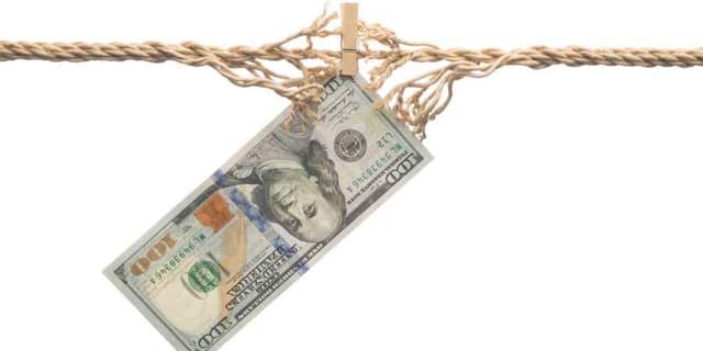 Image for article: USD Weakens Amid Fed Speculation; BOE's Divergent Path Gains Attention