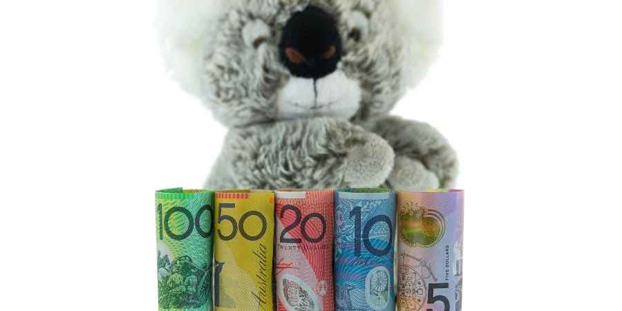 AUD Tumbles, EUR Climbs, JPY Ends Flat on Intervention Threats