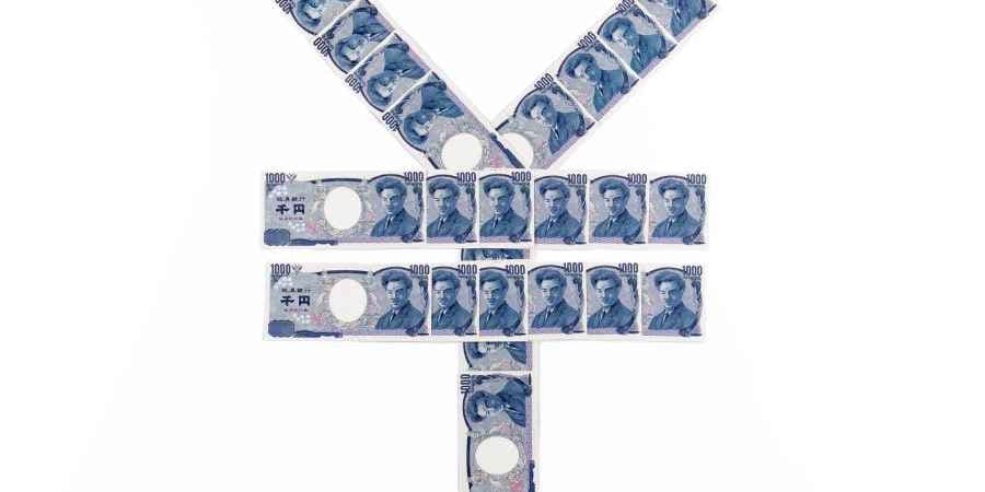 JPY Surges, GBP Soars to 1-Year High, DXY Tumbles