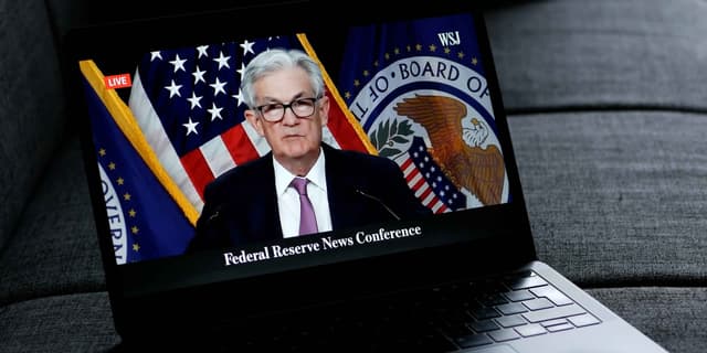 Image for article: Fed signals potential rate cut in September