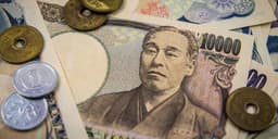 Thumbnail for Fresh Concerns Arise as Yen Hits Yearly Lows, Prompting Response from Japanese Officials