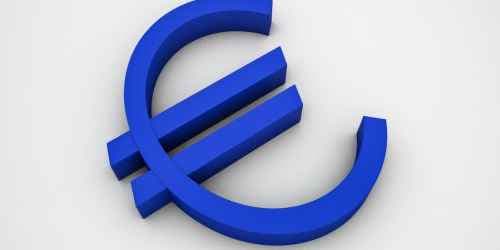 Euro Plummets on Weak Eurozone PMIs, Dollar Rebounds