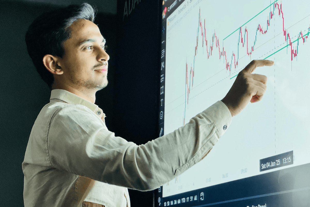 Image for How the Right Educators Improve Your Financial Knowledge