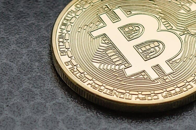 Image for US Bitcoin reserve adoption faces doubts