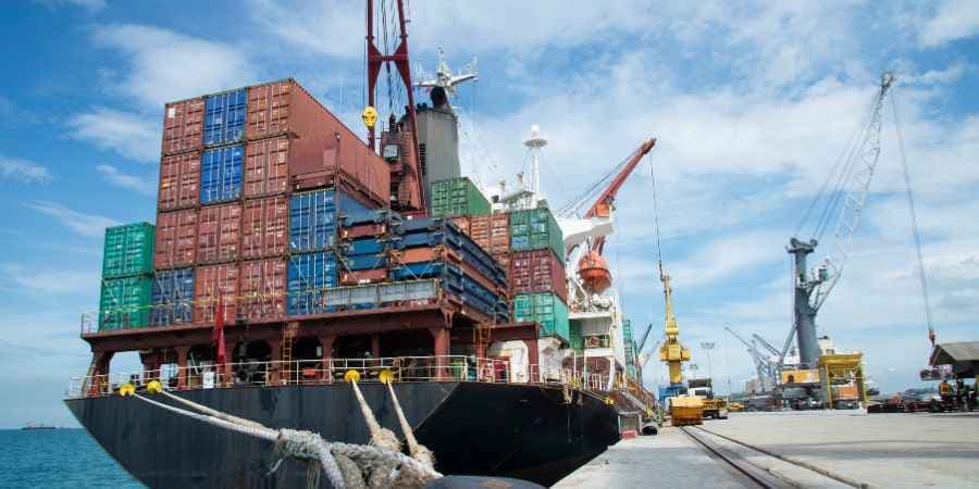 Tariffs, Trade, and Tension: Navigating the Return of Protectionism Tariffs, Trade, and Tension: Navigating the Return of Protectionism