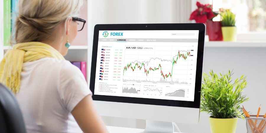 Day Trading Myths: Myth #1 - Day Trading Means Watching Charts All Day Day Trading Myths: Myth #1 - Day Trading Means Watching Charts All Day