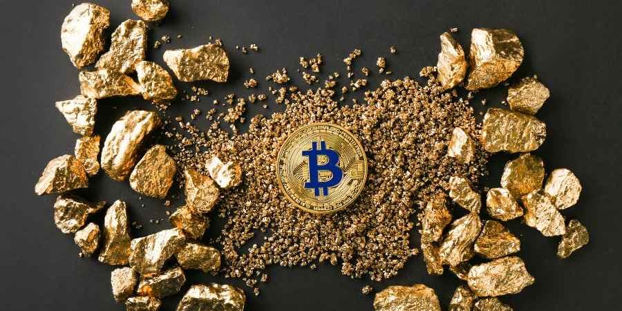 Gold vs Bitcoin: Where Should Traders Invest Now? Pros, Cons & Trade Strategy Gold vs Bitcoin: Where Should Traders Invest Now? Pros, Cons & Trade Strategy
