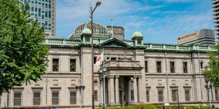 Dollar Holds Above 155 Yen, BOJ Meeting Underway Dollar Holds Above 155 Yen, BOJ Meeting Underway