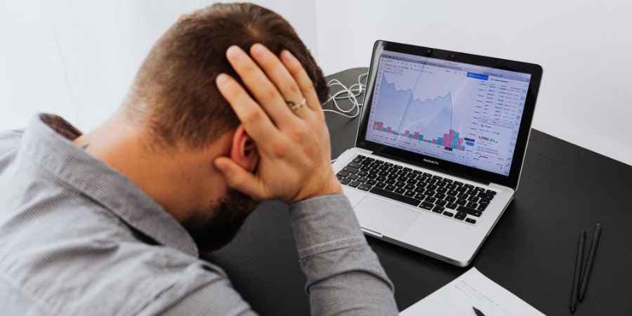 The Hidden Threat in Trading: How Performance Anxiety Sabotages Your Edge The Hidden Threat in Trading: How Performance Anxiety Sabotages Your Edge